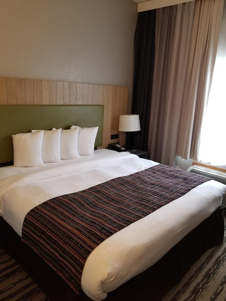 Country Inn & Suites By Radisson, Nashville Airport East, Tn מראה חיצוני תמונה