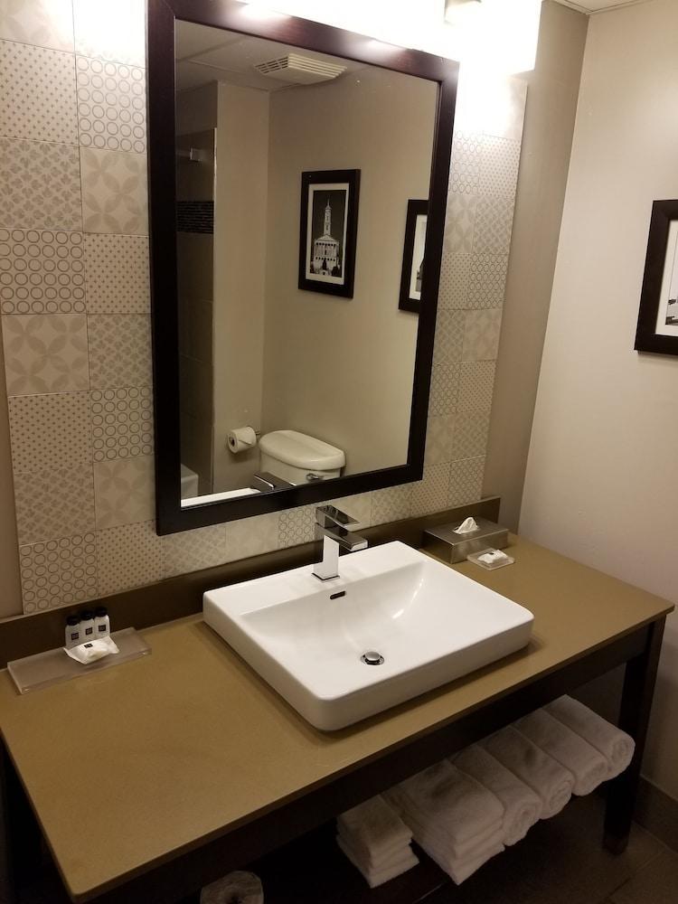 Country Inn & Suites By Radisson, Nashville Airport East, Tn מראה חיצוני תמונה