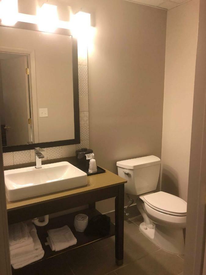 Country Inn & Suites By Radisson, Nashville Airport East, Tn מראה חיצוני תמונה