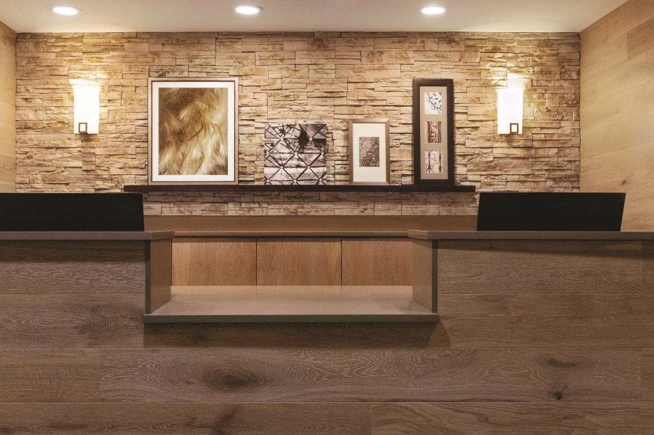 Country Inn & Suites By Radisson, Nashville Airport East, Tn מראה חיצוני תמונה